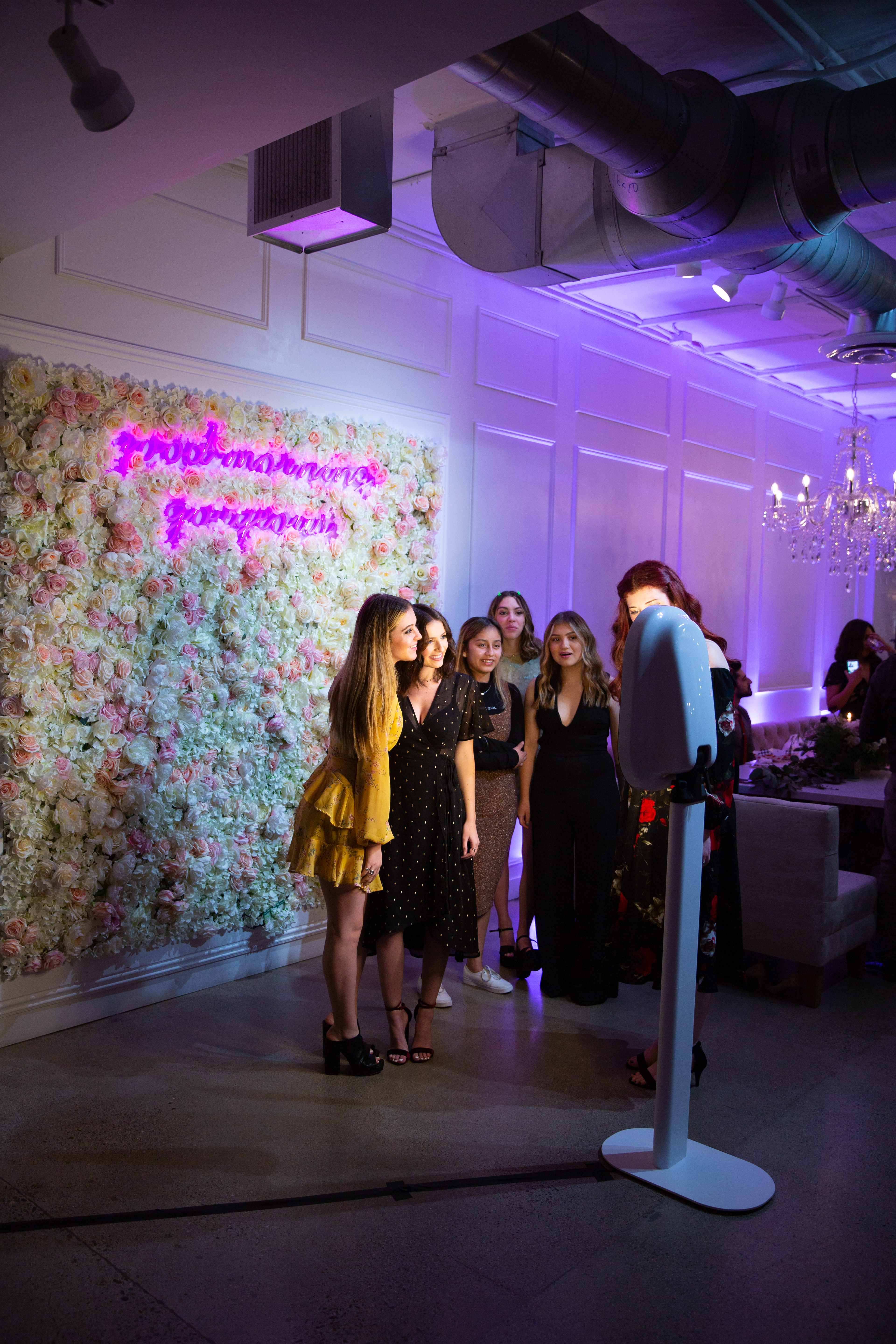 Capture the Moments that Matter with Open Air Photo Booth