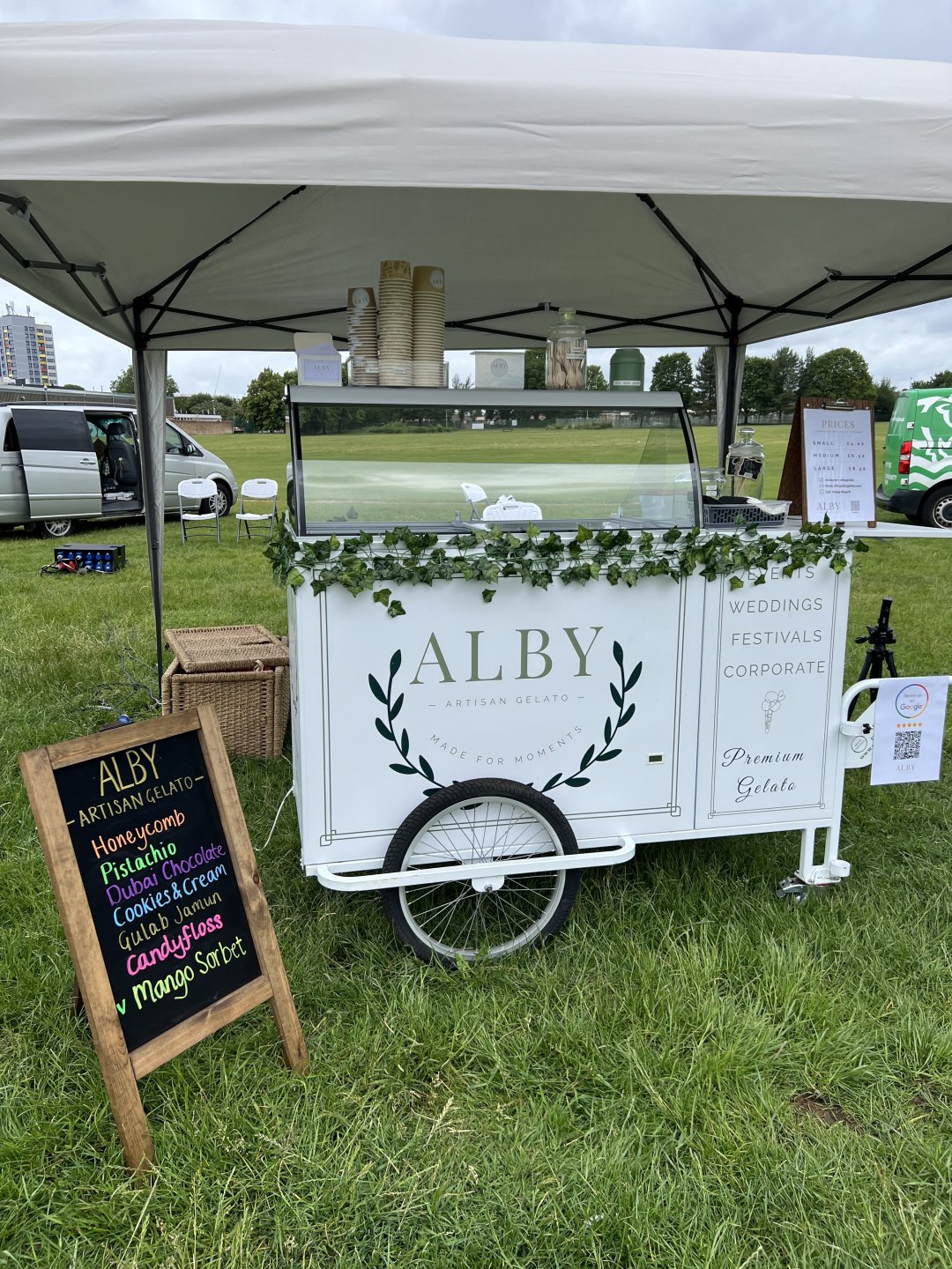 Elegant Artisan Gelato & Sorbet Cart for Weddings, Parties & Events
