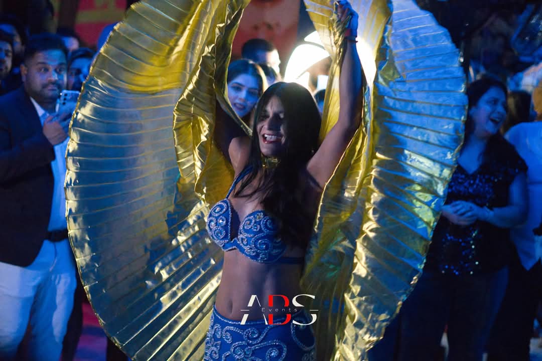 Luxury Belly Dance Experience with Middle Eastern Regal Charm