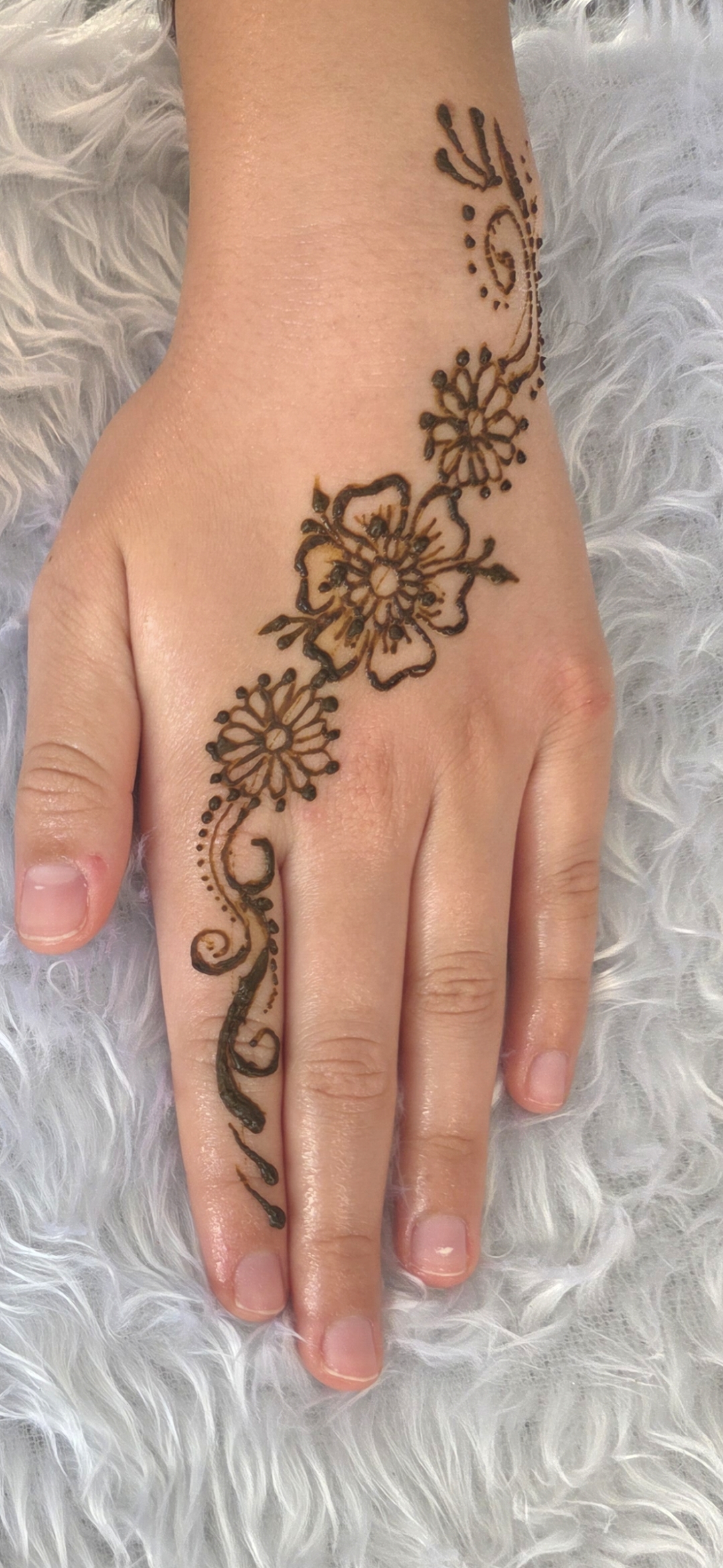 Add a Touch of Magic with Bespoke Henna Artistry