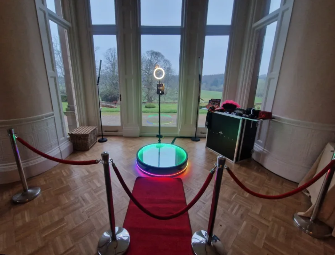 360 Photo Video Booth Experience For All Events
