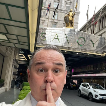 The Real Singing Waiters