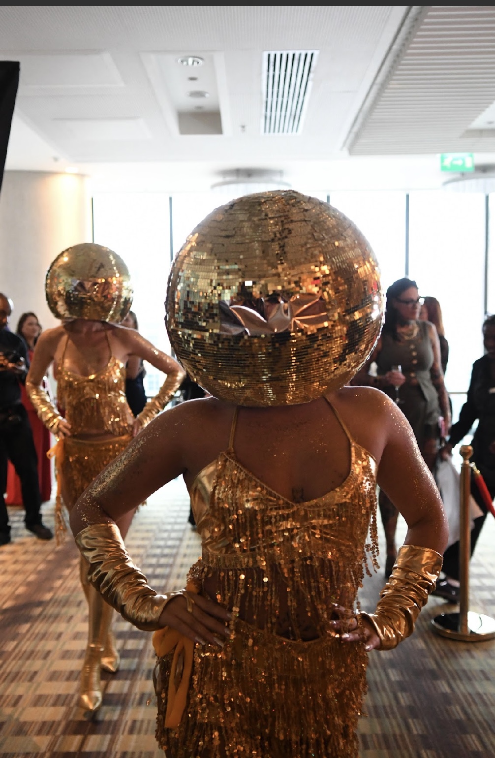 Disco Ball Head Performers – Ultimate Party Showstoppers 🪩