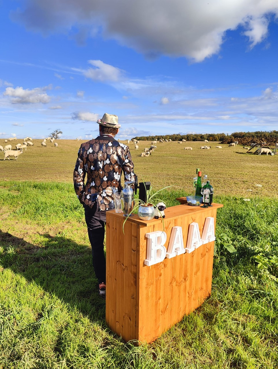 BAAA – A Quirky Mobile Bar for Shepherds & Non-Shepherds Alike!