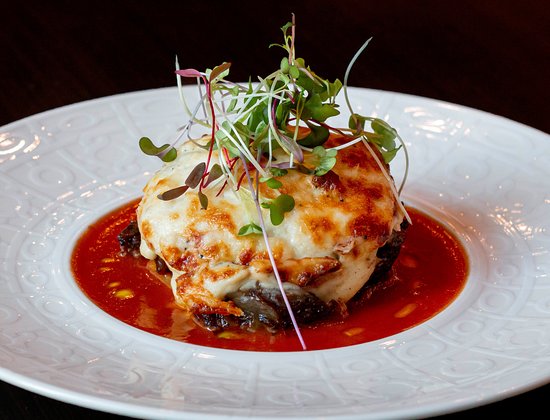 Fusion Supreme 3-Course Meal Featuring a Combination of Flavours