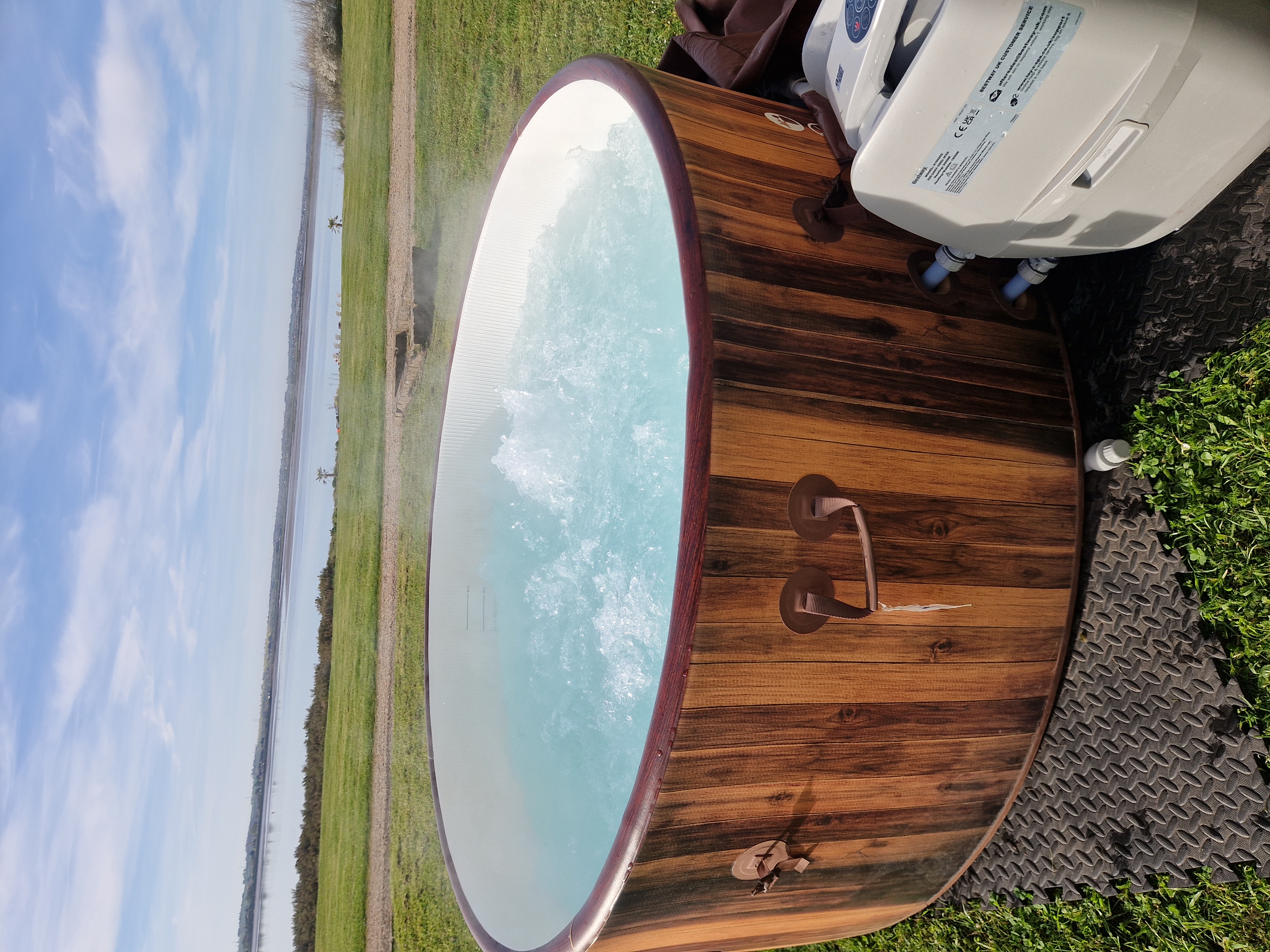 Luxury 7-Person Garden Spa Experience