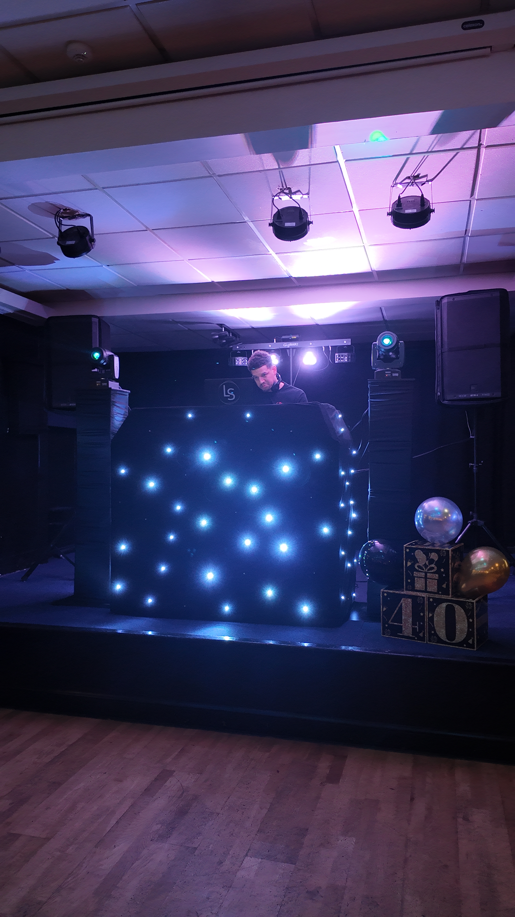 Multi-Genre DJ Lee Smart