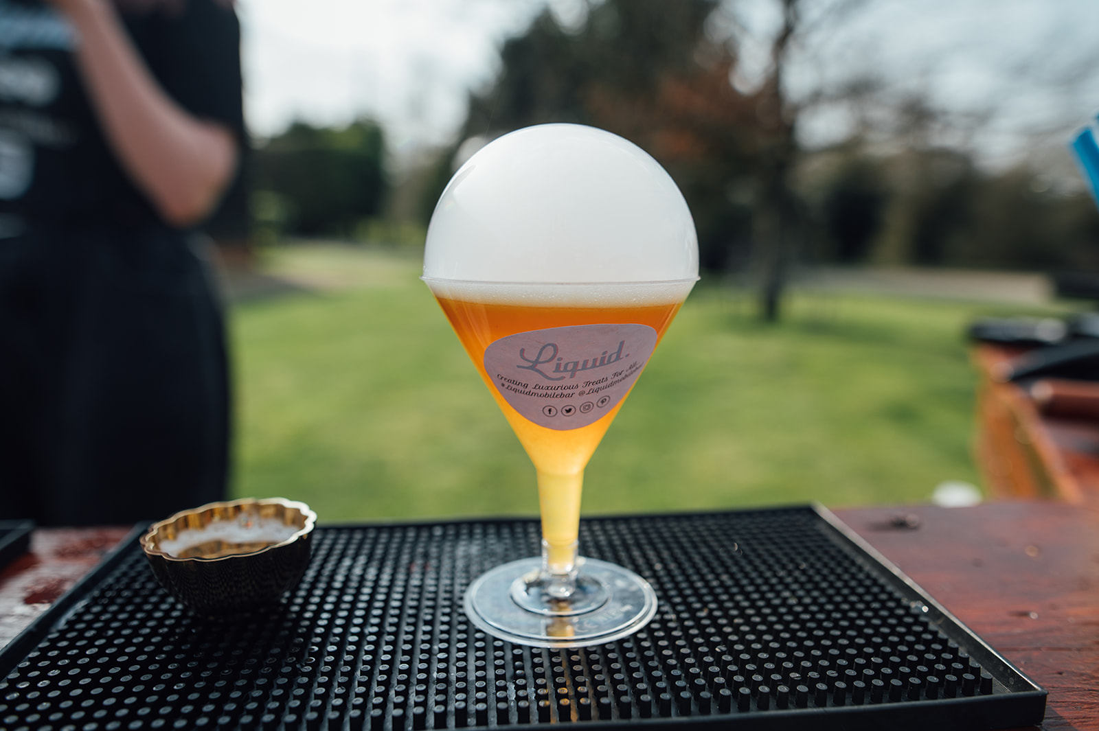 Unlimited Fresh Cocktails & Regular Bar Drinks