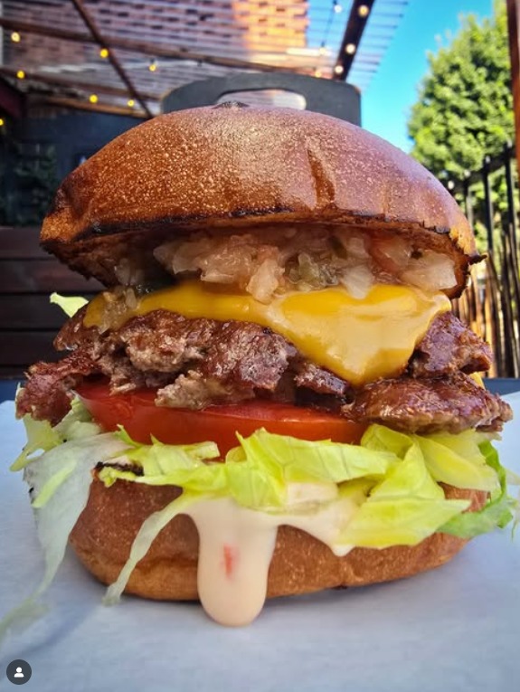 American Step Van Serving Delicious Burgers & Sides