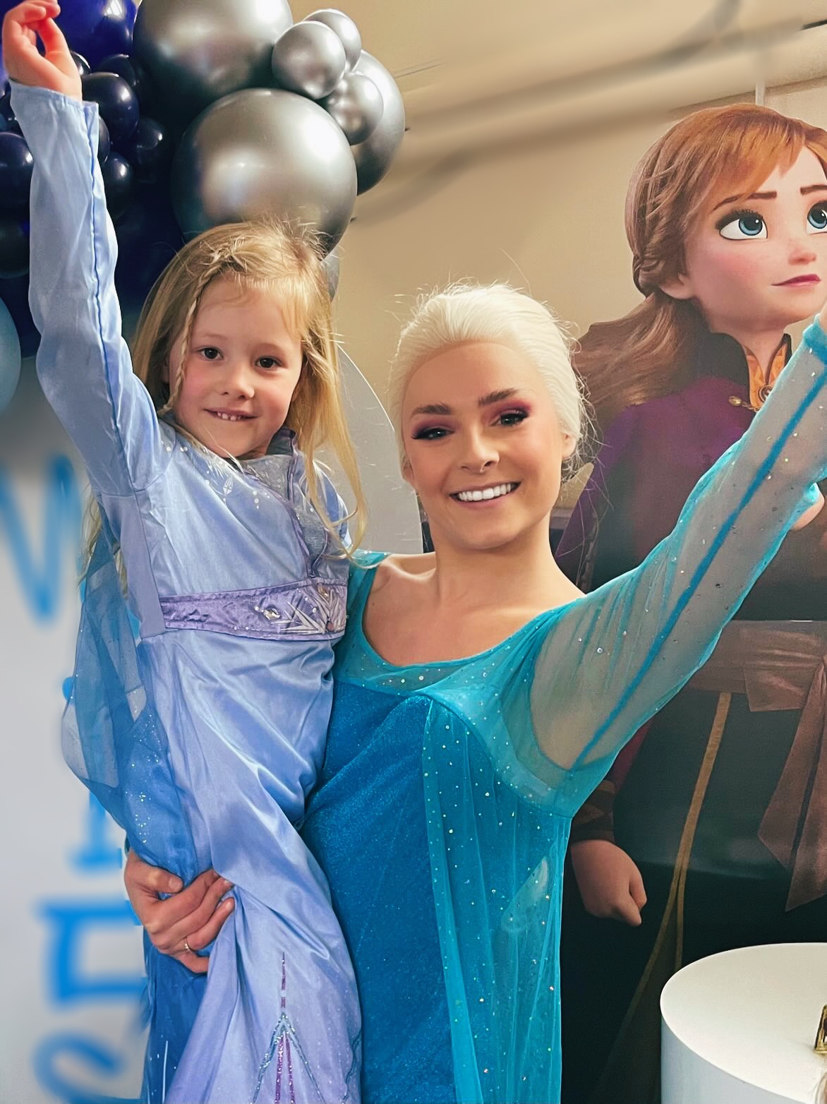 Princess Party with Singing Ice Queen, Fun Games & Disco