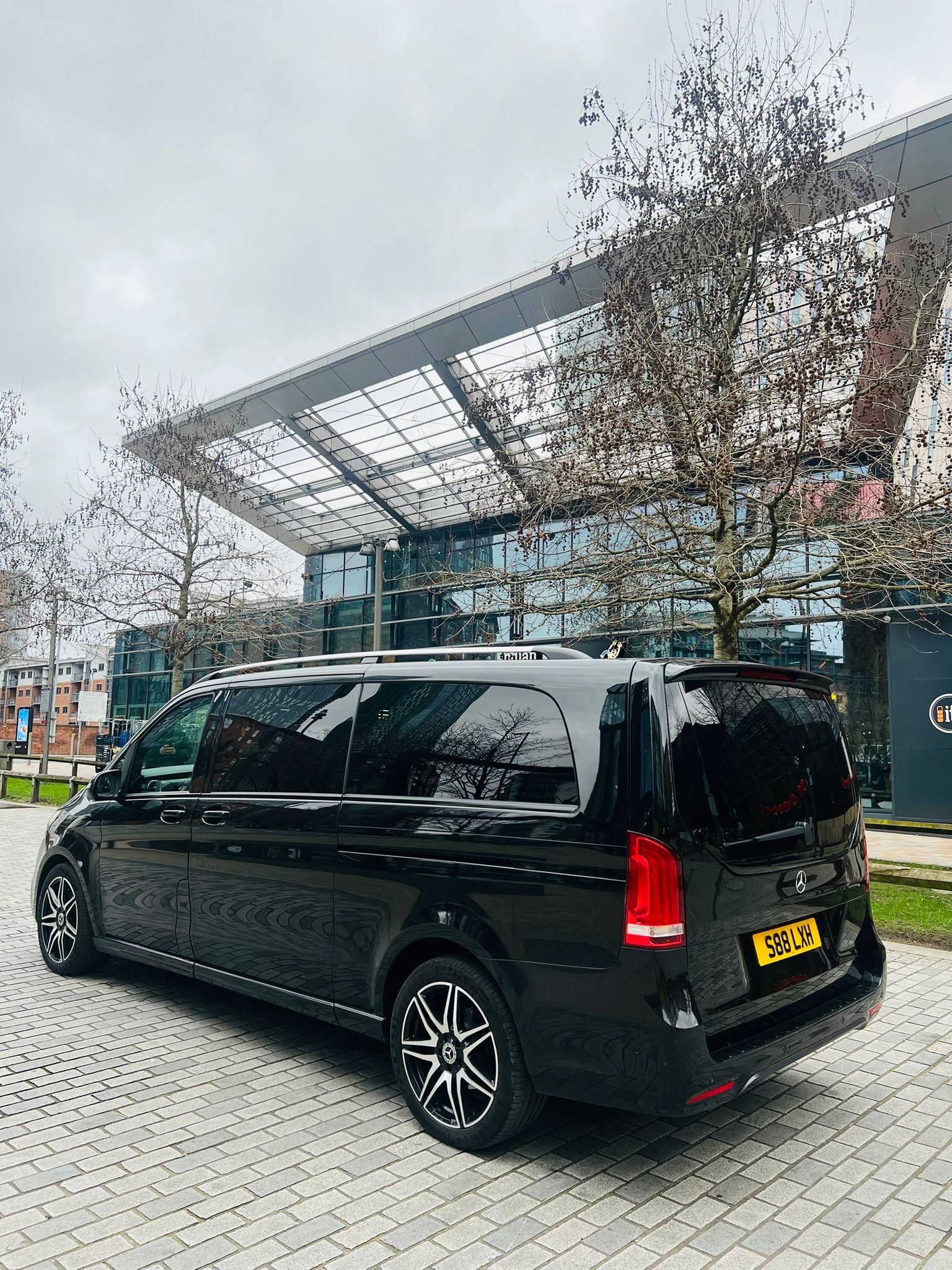 Mercedes V Class 7 Passengers