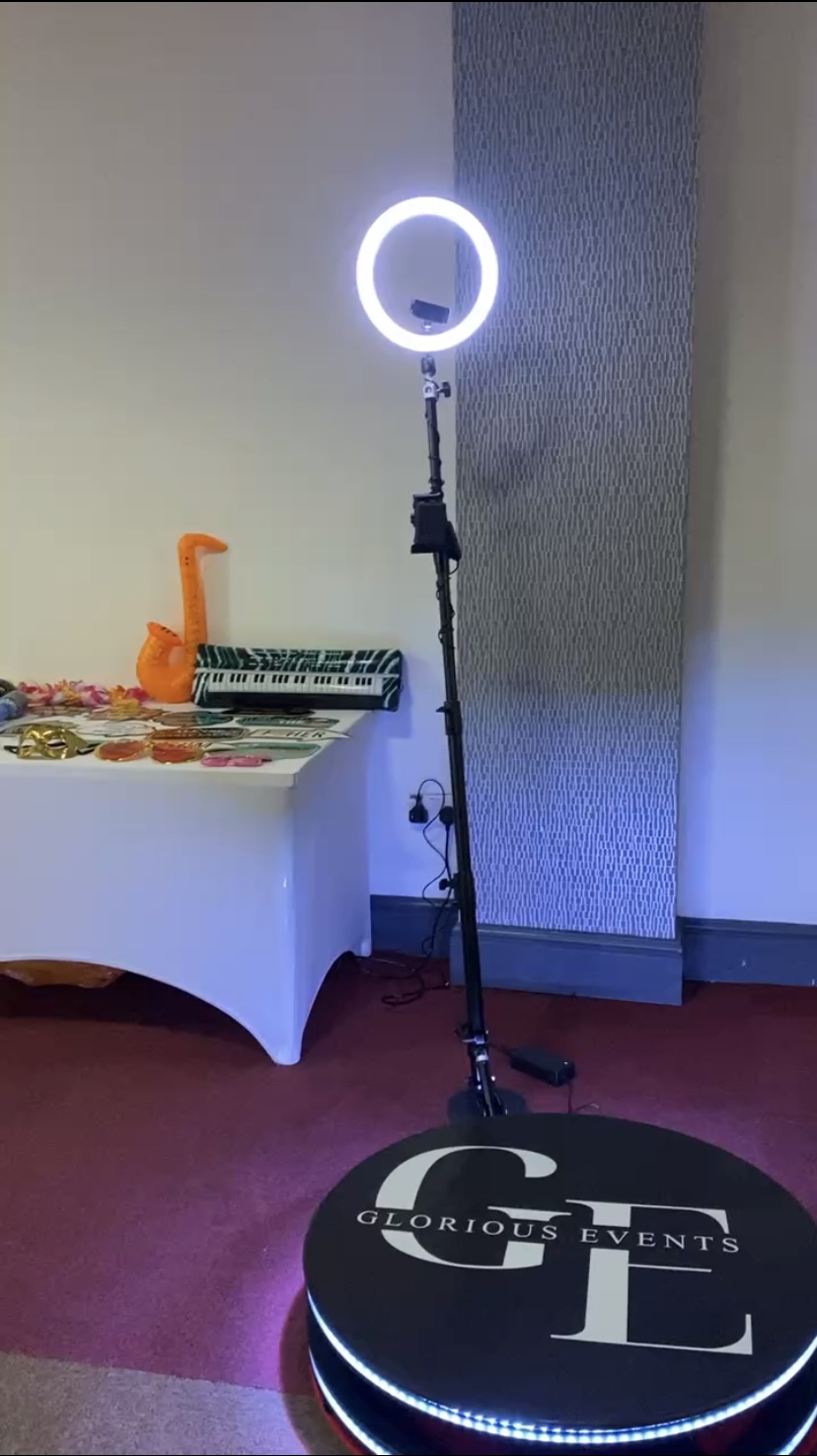 Glorious 360 Photo Booth