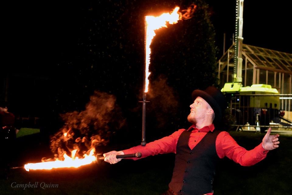 Spectacular Fire Juggling For Any Event