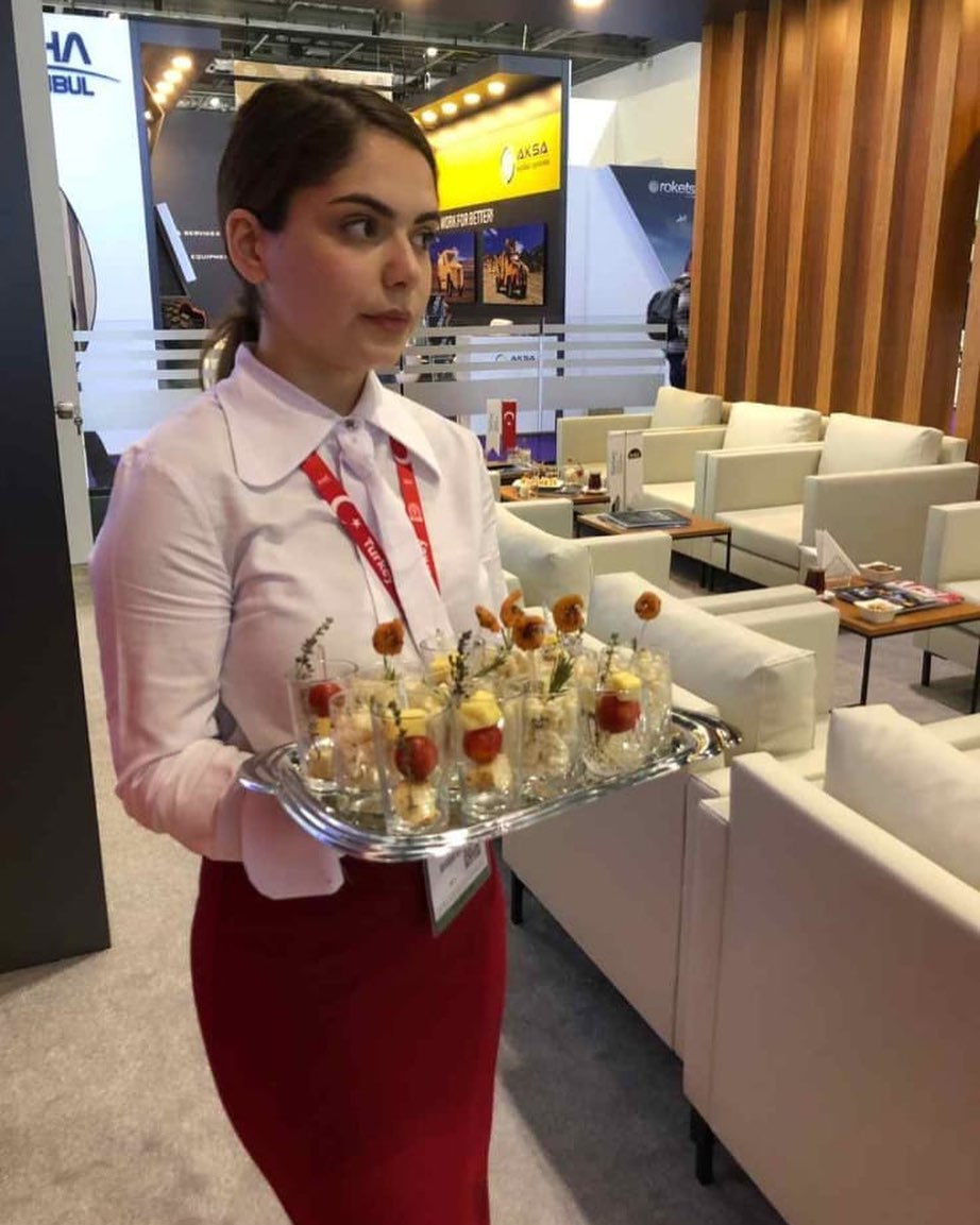 Exceptional Waiting Staff for Unforgettable Event Experience