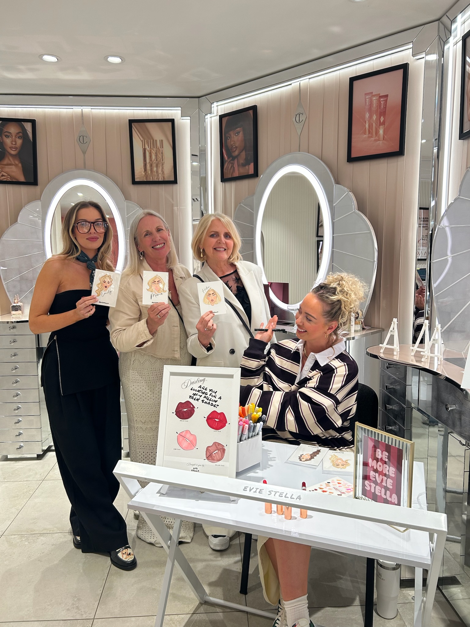 Evie Stella Beautifully Illustrates Your Guests Live At Your Event