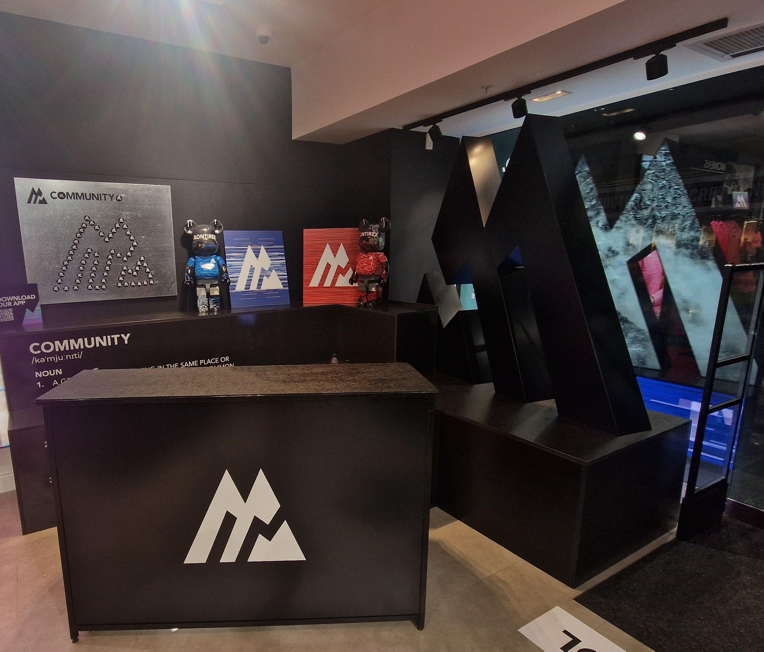 Unlimited Drinks & Bespoke Bar Covers