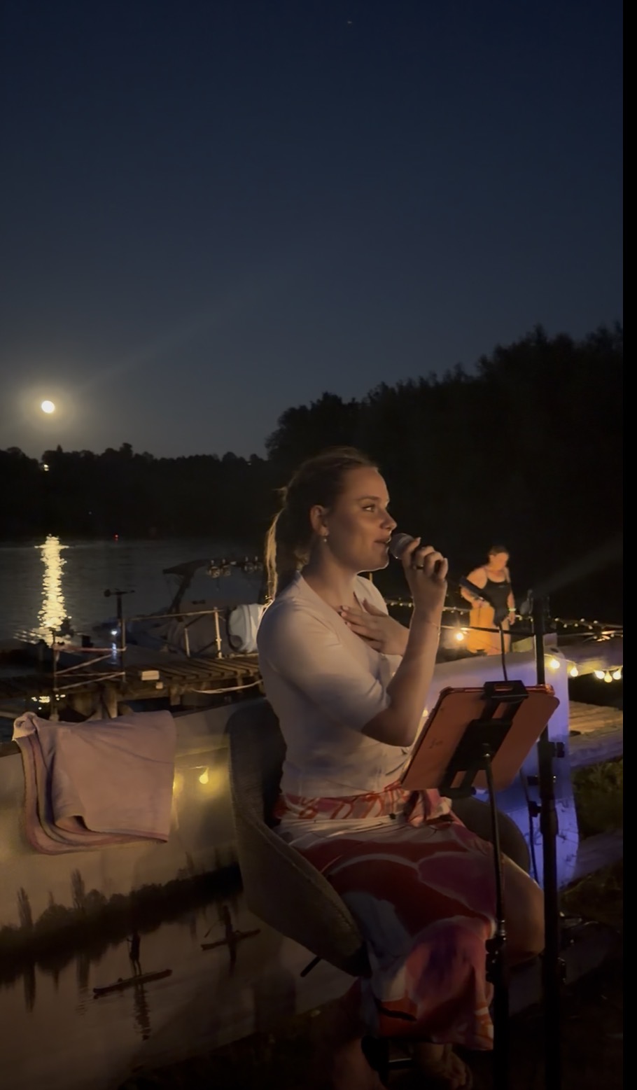 Professional Live Singer for Corporate & Private Events