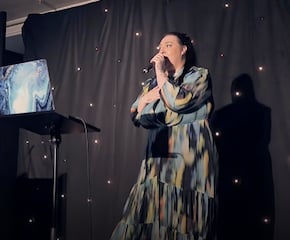 Sophie Smith - Pop Singer/Songwriter available (Featured on BBC Radio)