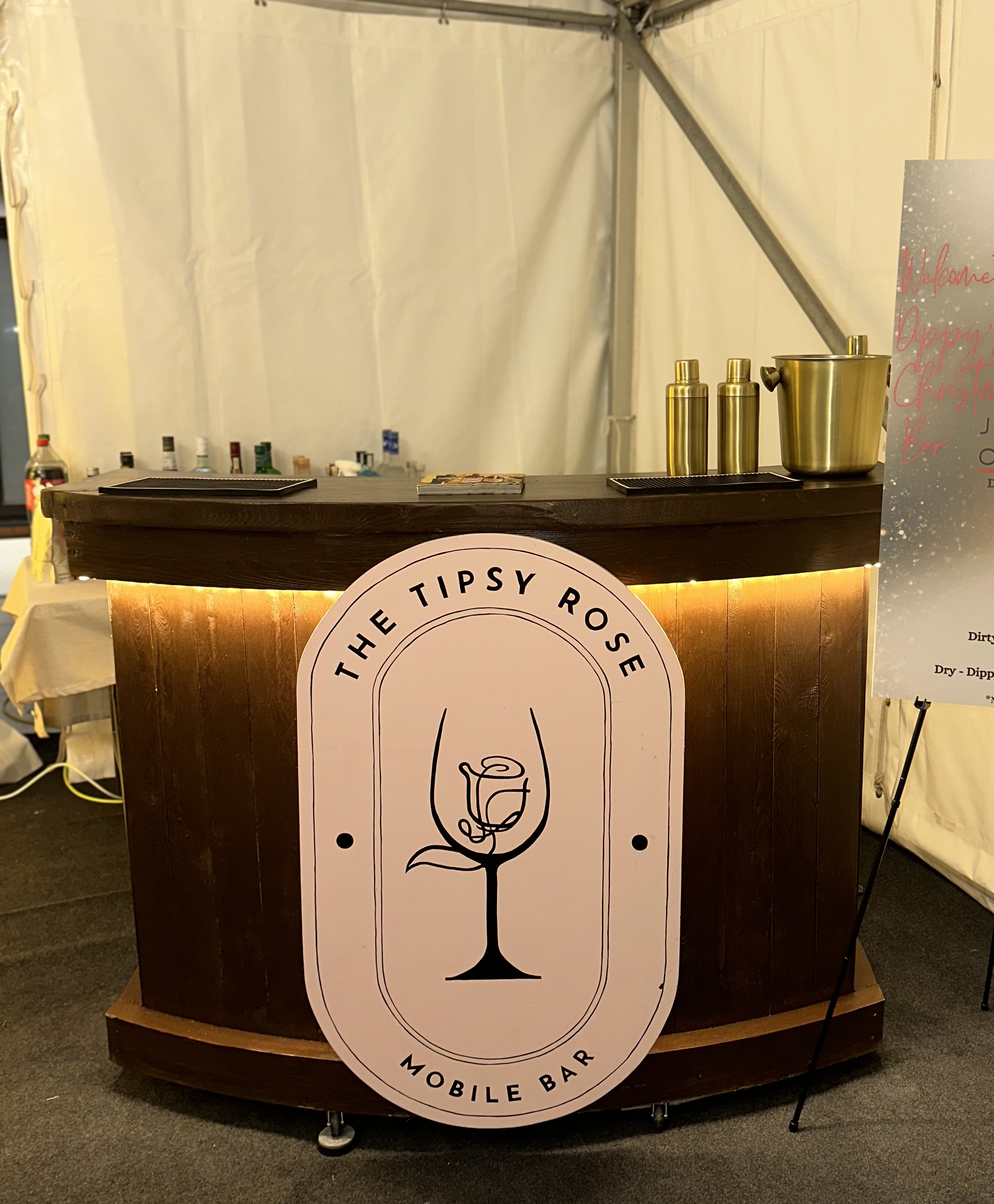 Mobile Pop-Up Wooden Bar Perfect for Any Space
