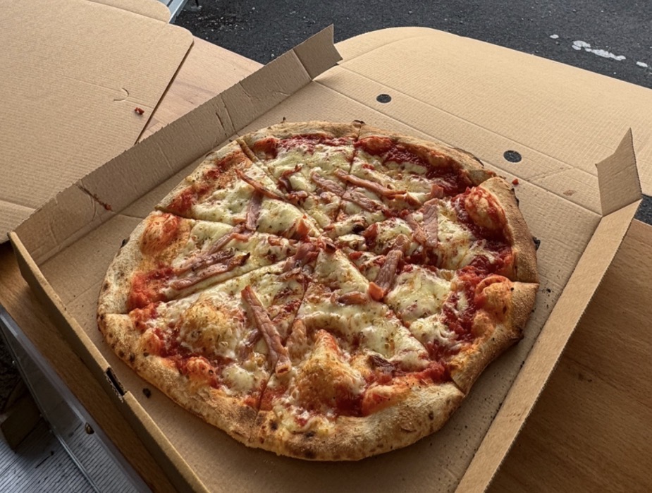 Trusted Luxury Wood-Fired Pizza ⭐