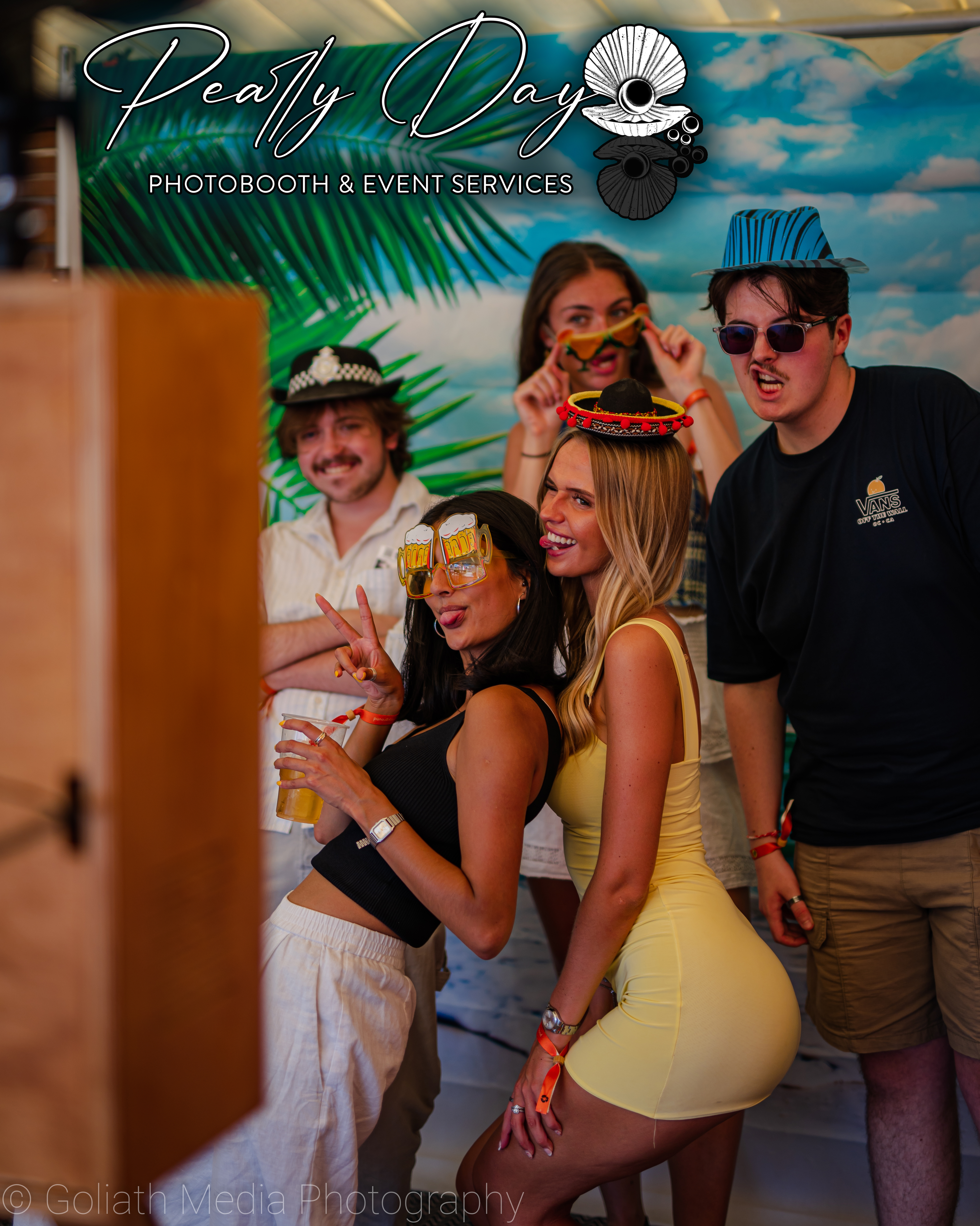 Capturing Elegance & Memories: Luxury Photobooth Experiences