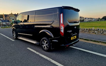 Blacked Out 8-Seater Ford Tourneo