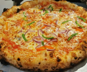 Art of Pizza - Hand-Stretched Magic with Freshness & Tradition