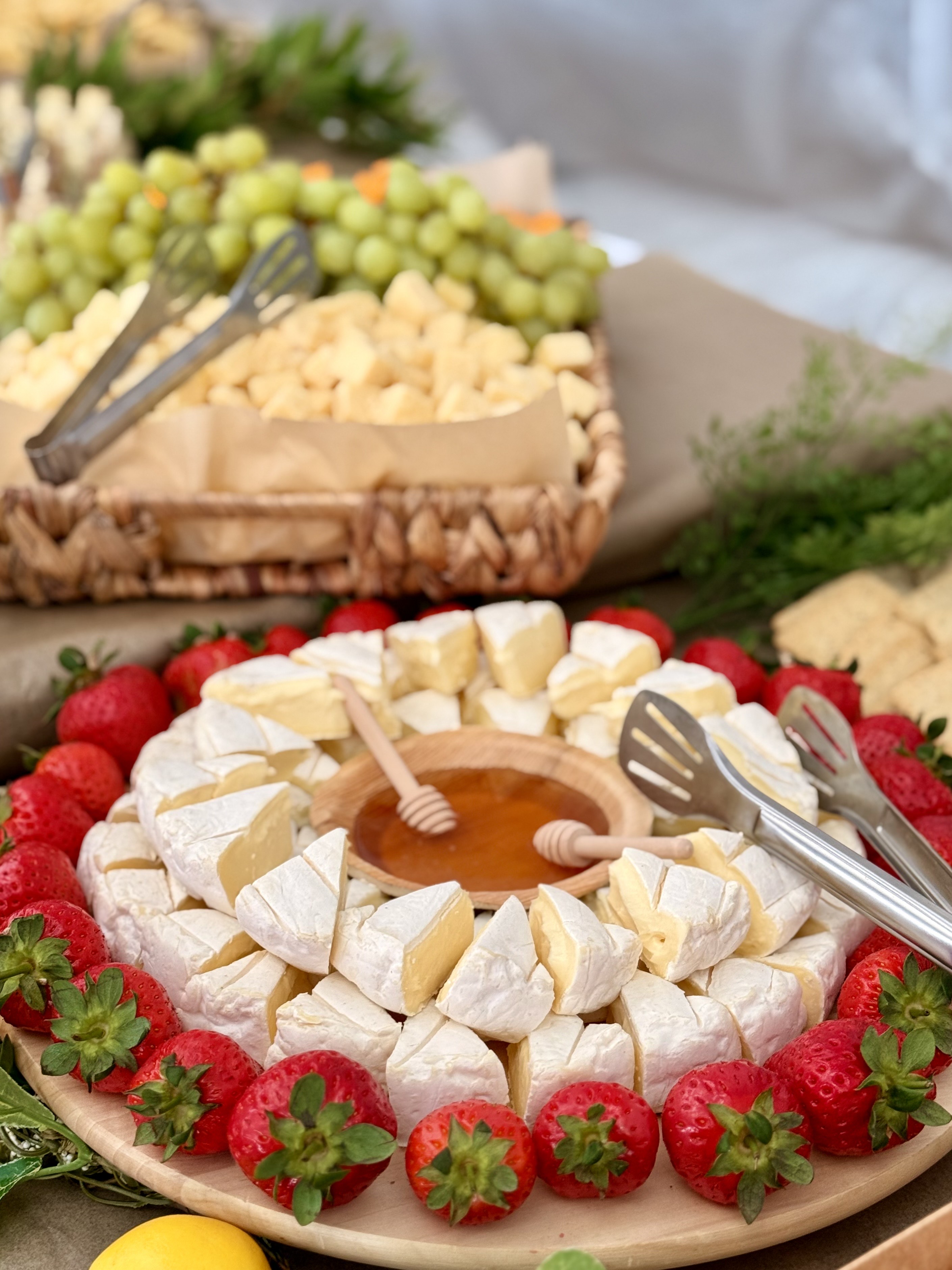 Stunning Mediterranean Grazing Table – A Centrepiece for Any Celebration
