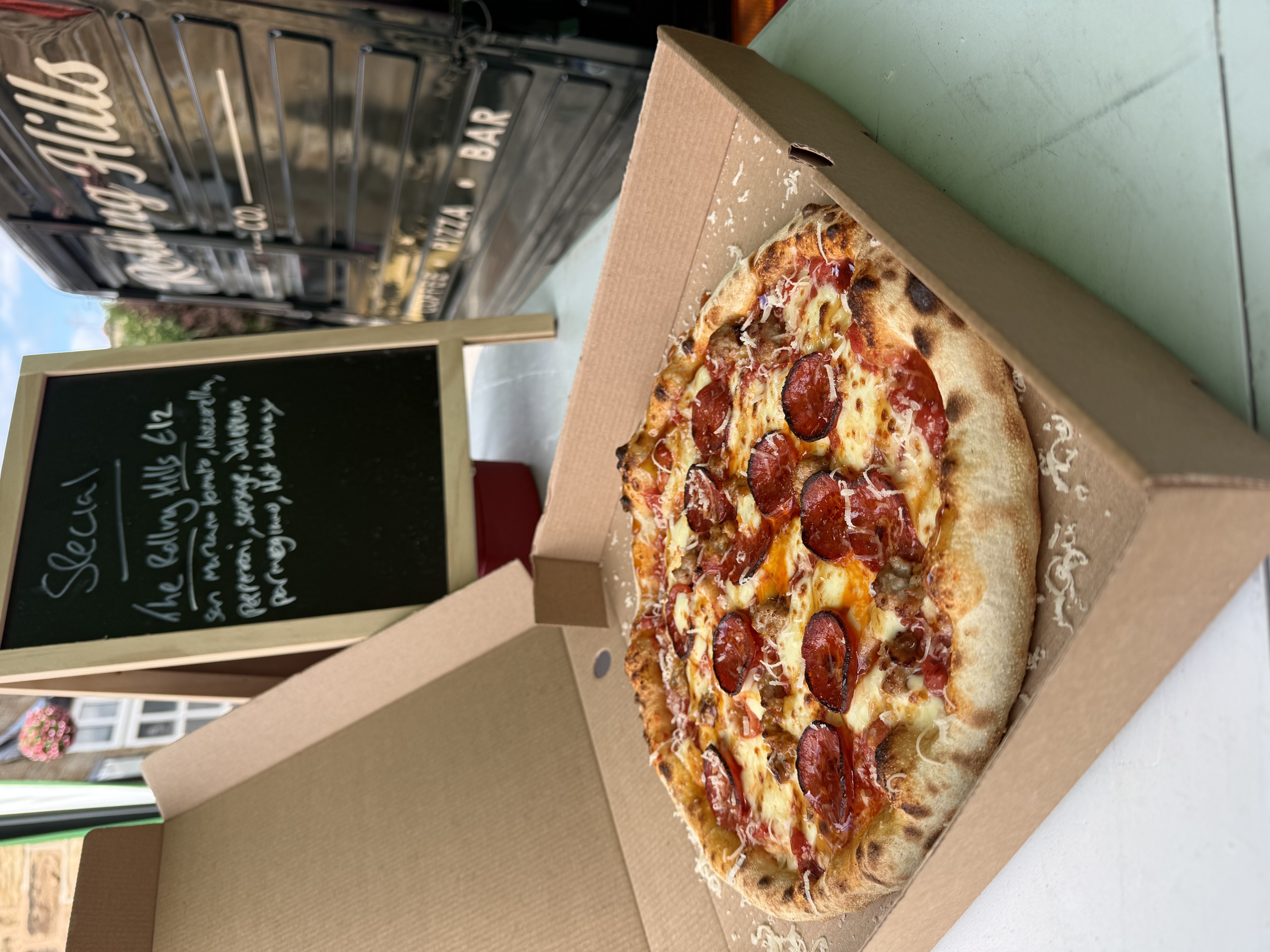 Stonebaked Neopolitan Pizza & Proper Coffee