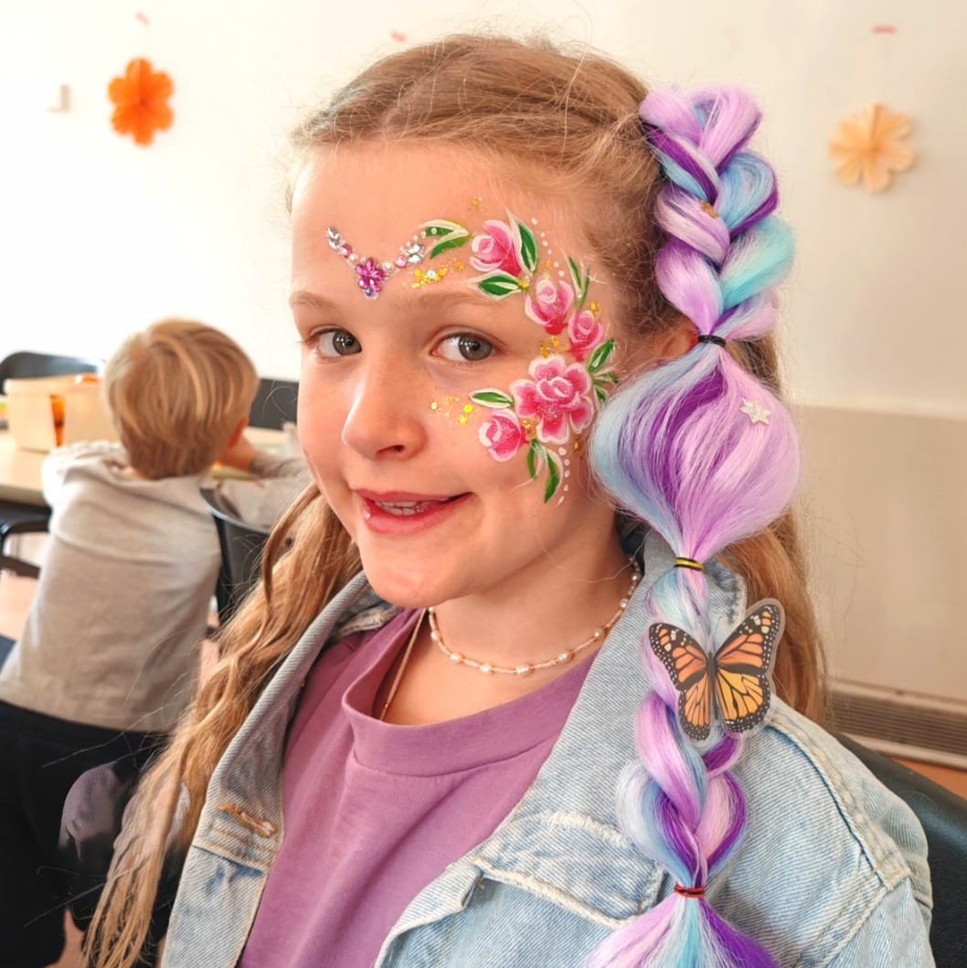 🌈 Face Painter with 10 Years of Experience