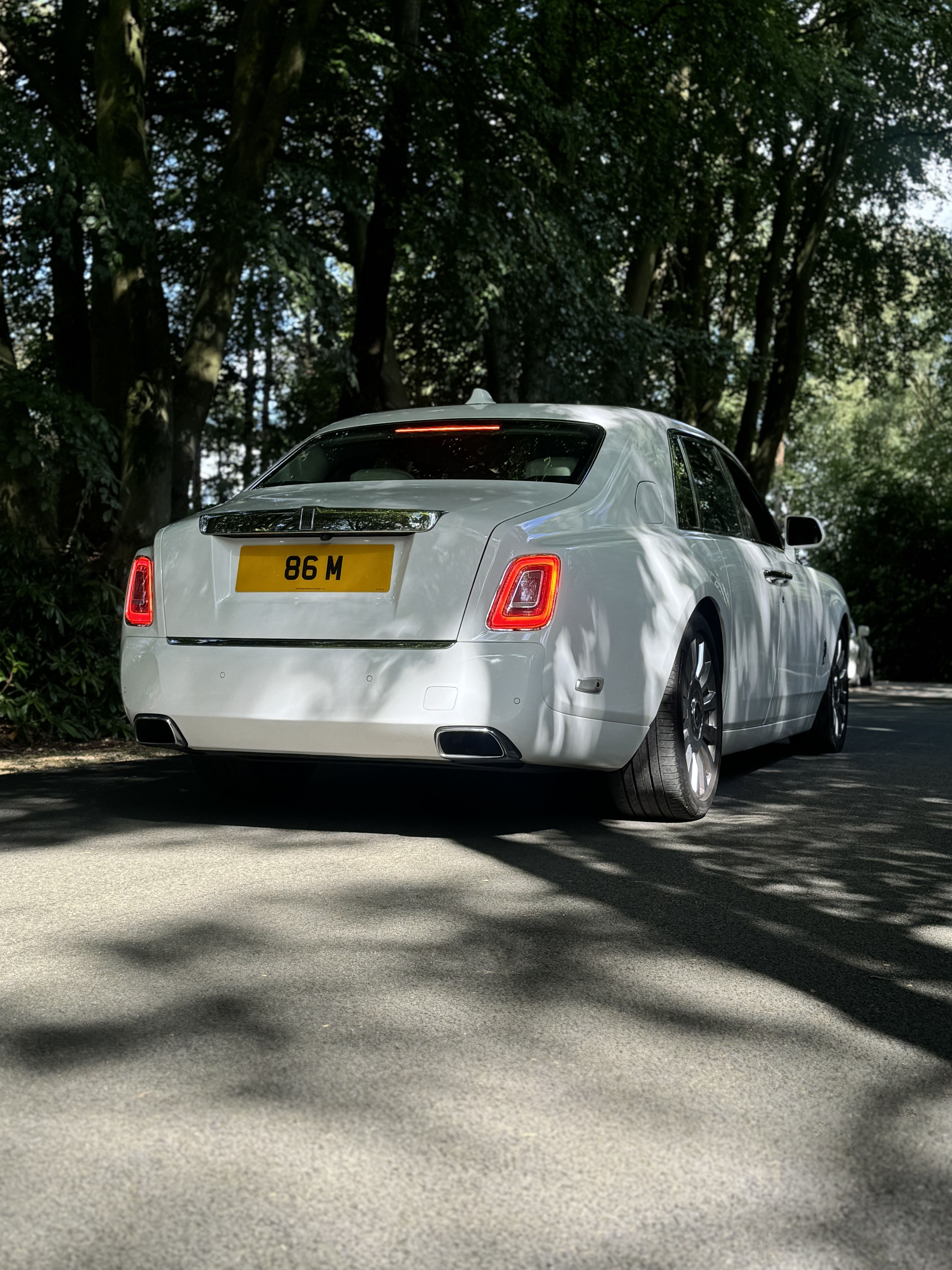 White Rolls Royce Phantom 8
