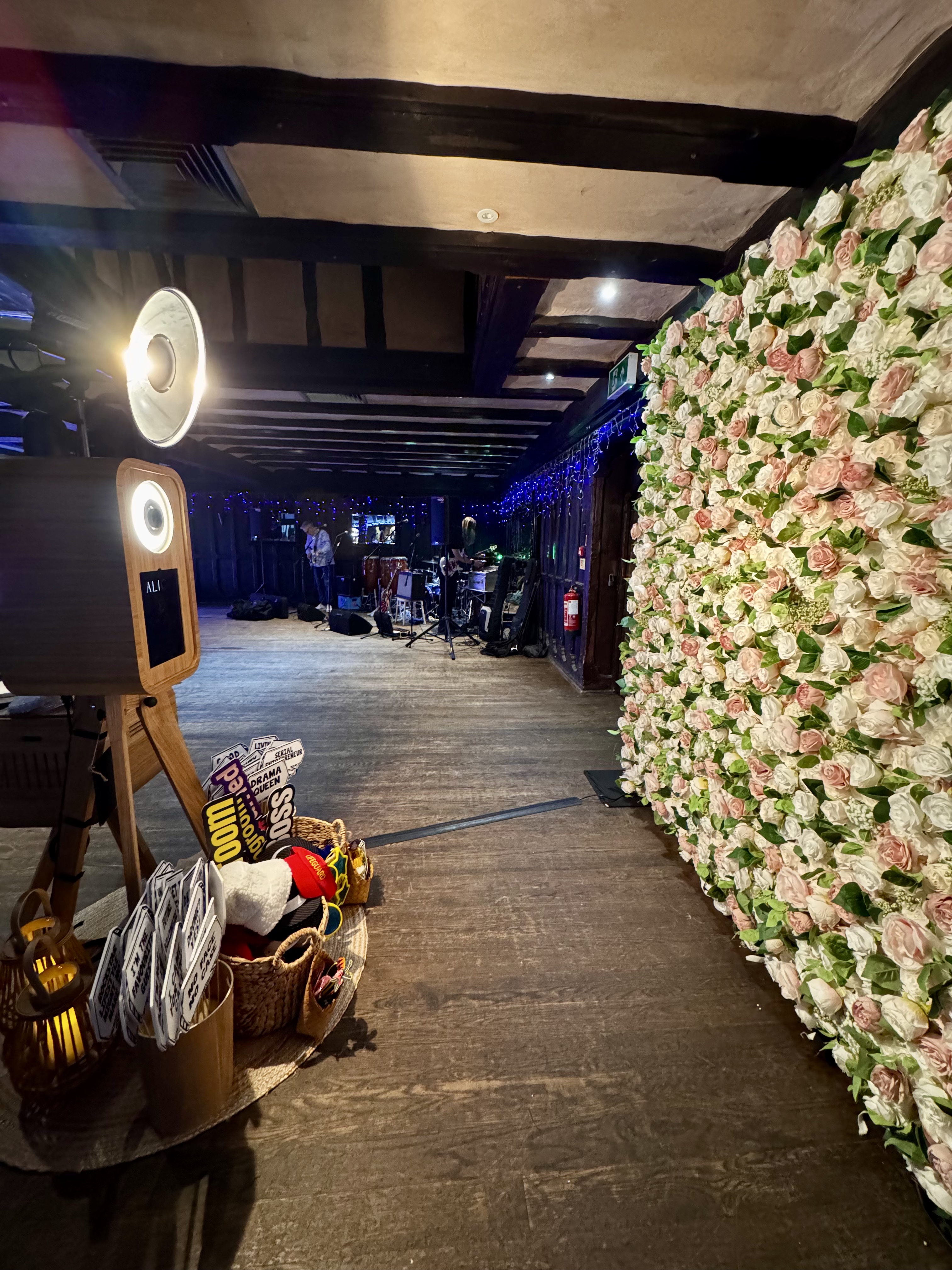 Vera Vintage Photo Booth