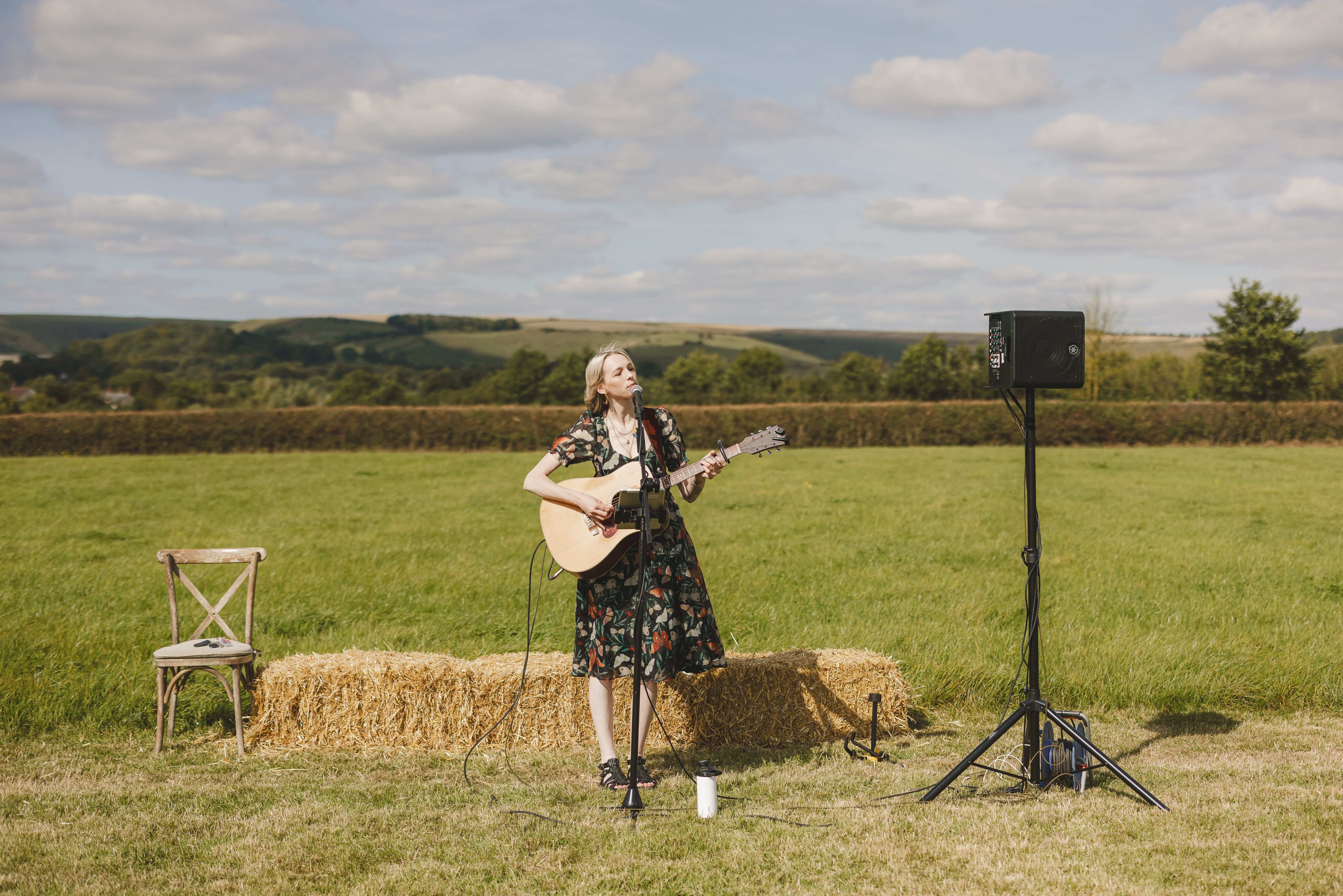 Versatile Singer & Guitarist Amelle