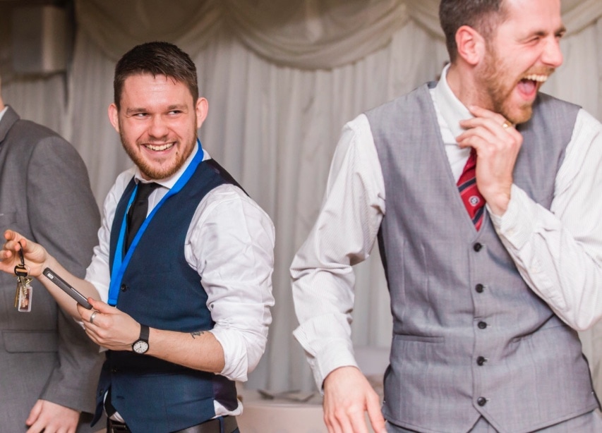 Wedding Magician & Close-Up Magic
