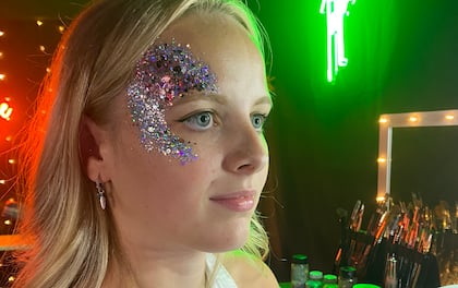 Cheshire Face Painting/Manchester Glitter Art - Entertainer