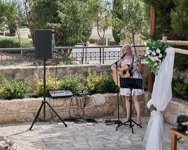 Yasmin Creates a Beautiful Soundtrack to Any Special Event