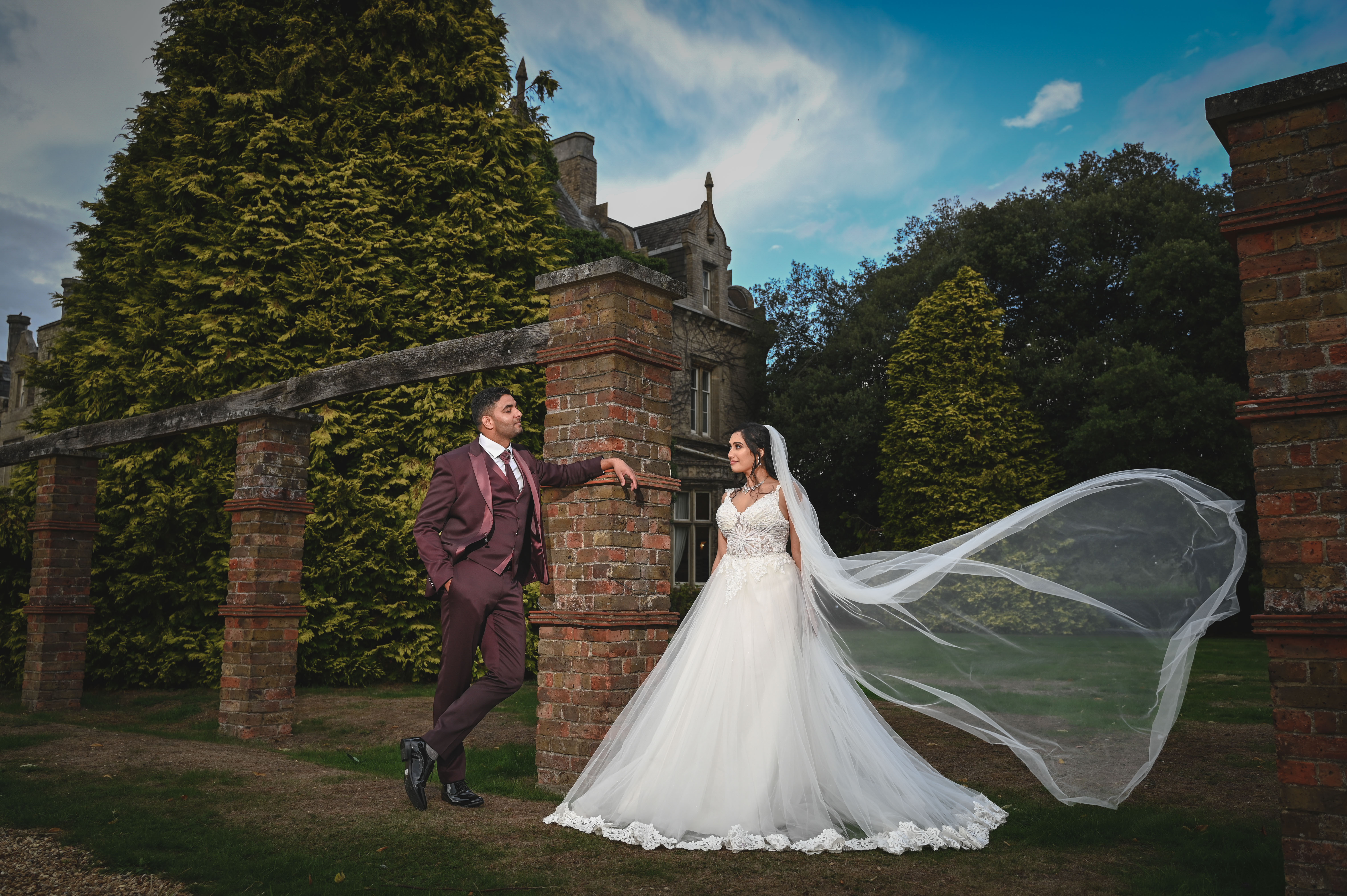 Candid & Creative Wedding Photography