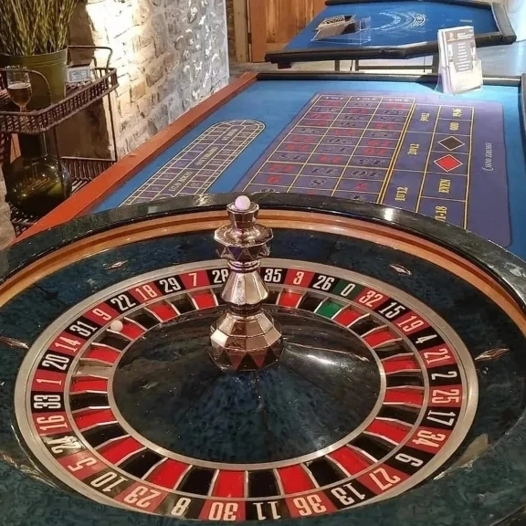 Double the Fun: Blackjack & Roulette Experience