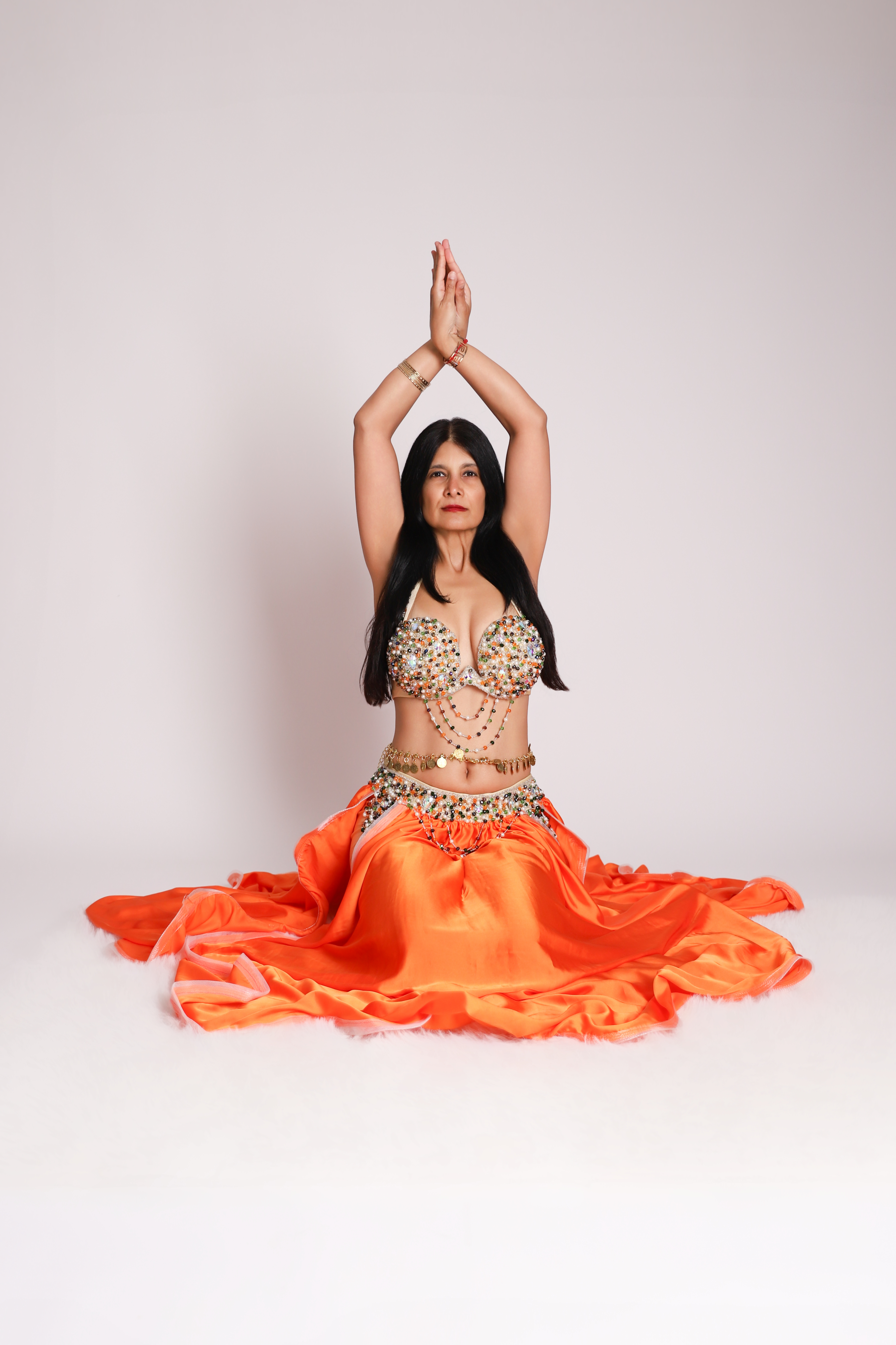 Luxury Belly Dance Experience with Middle Eastern Regal Charm