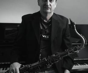Cool Jazz, Bossa & Pop Classics Played by an Experienced Sax Player