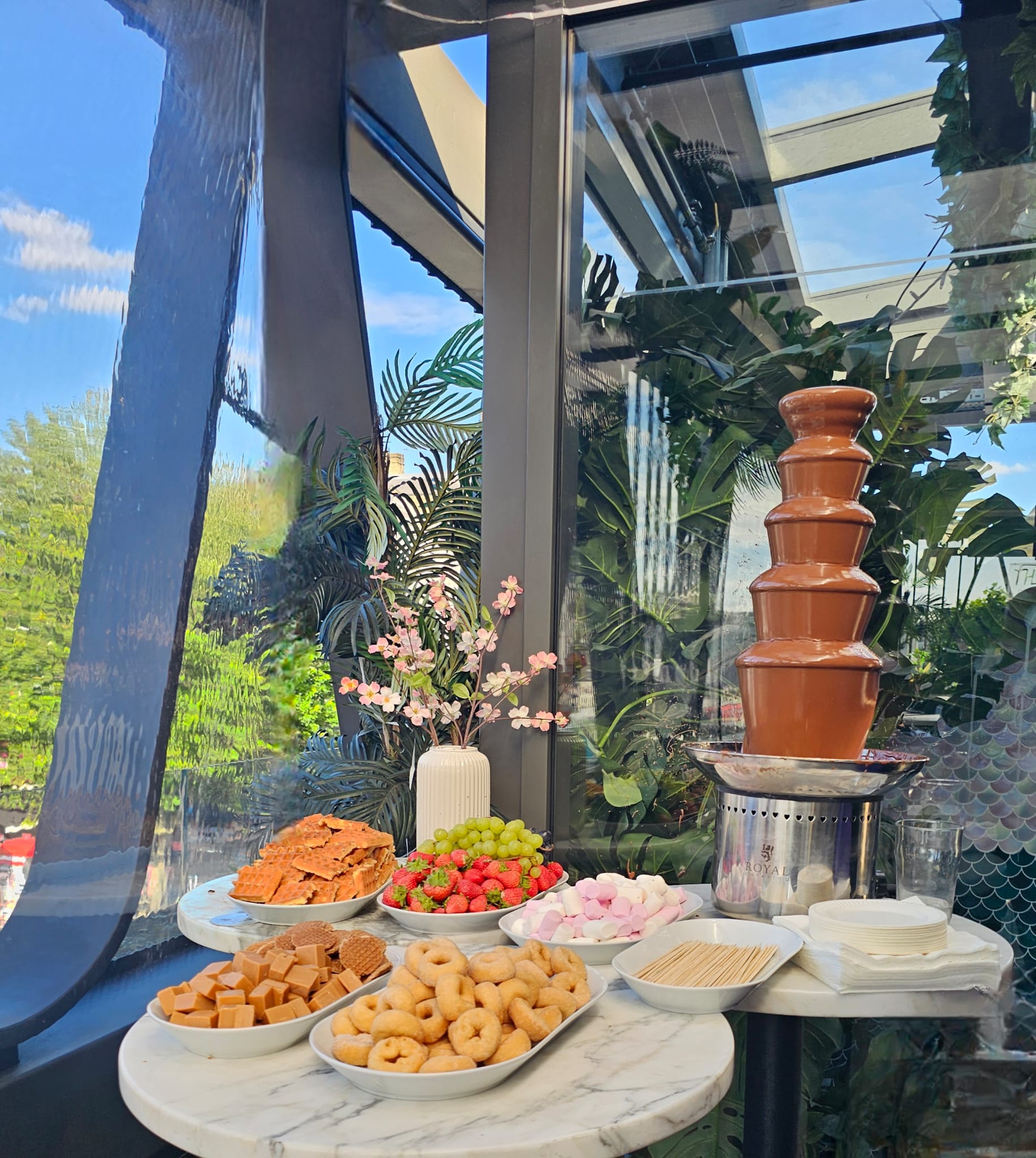 Indulge in Elegance: Premium Chocolate Fountain Hire