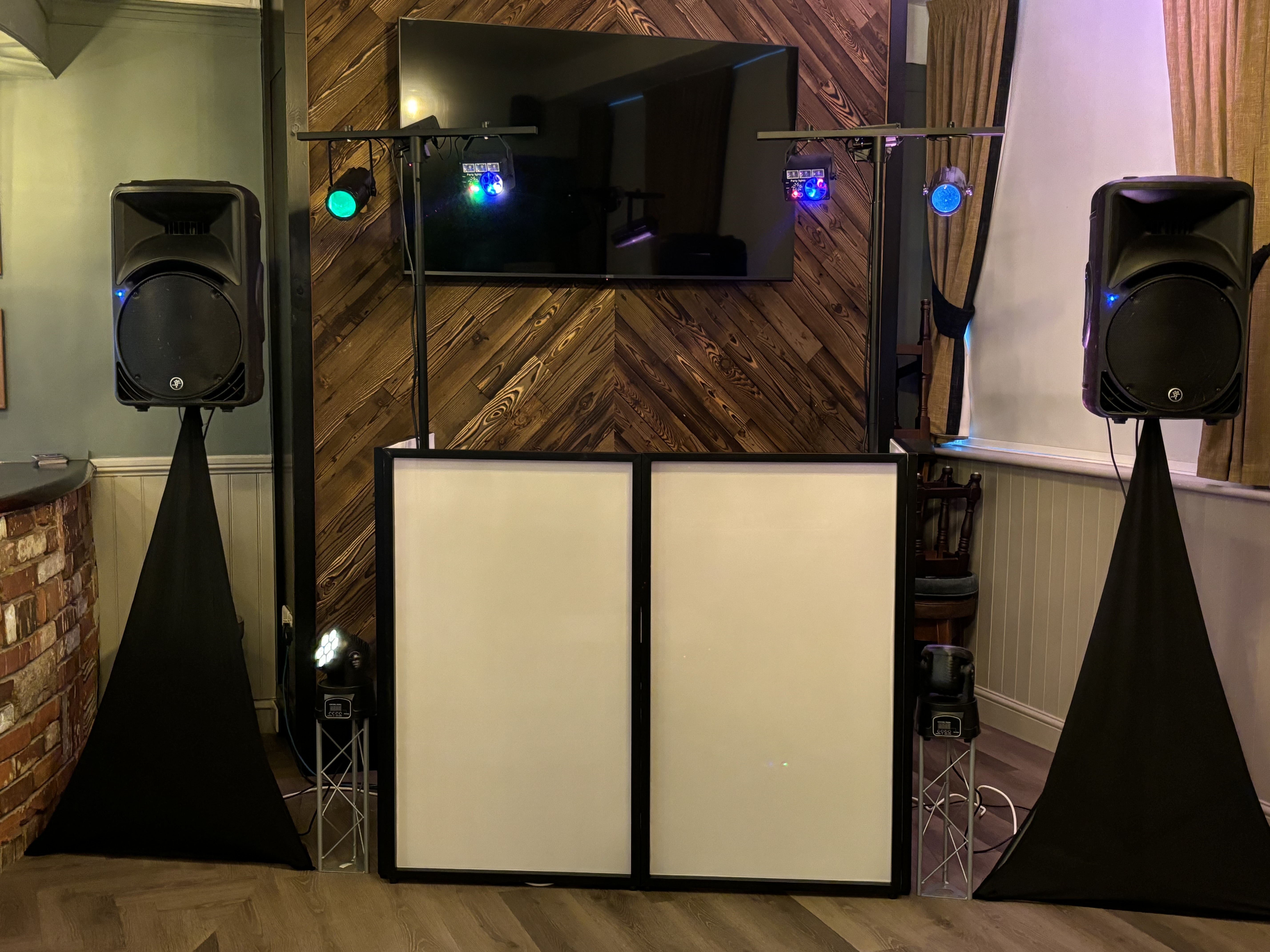 Get Your Party Started with Mobile Entertainement Disco