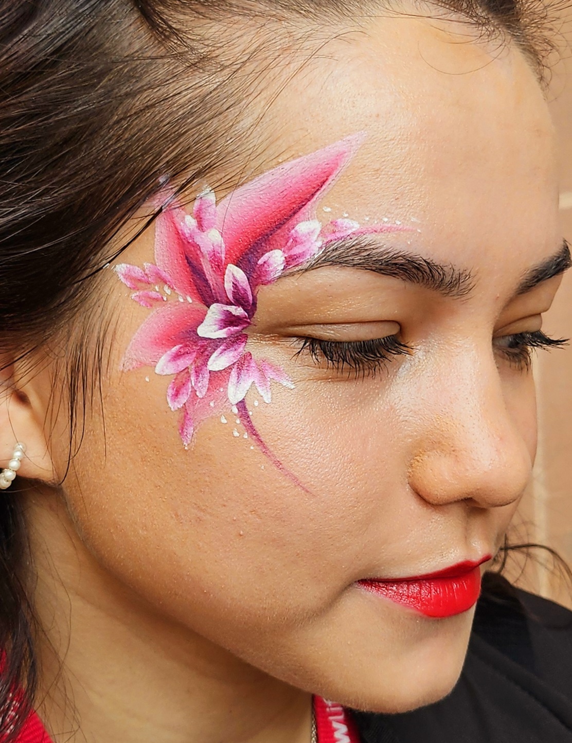 Professional Glitter & Glam Bar Provides the Glitz