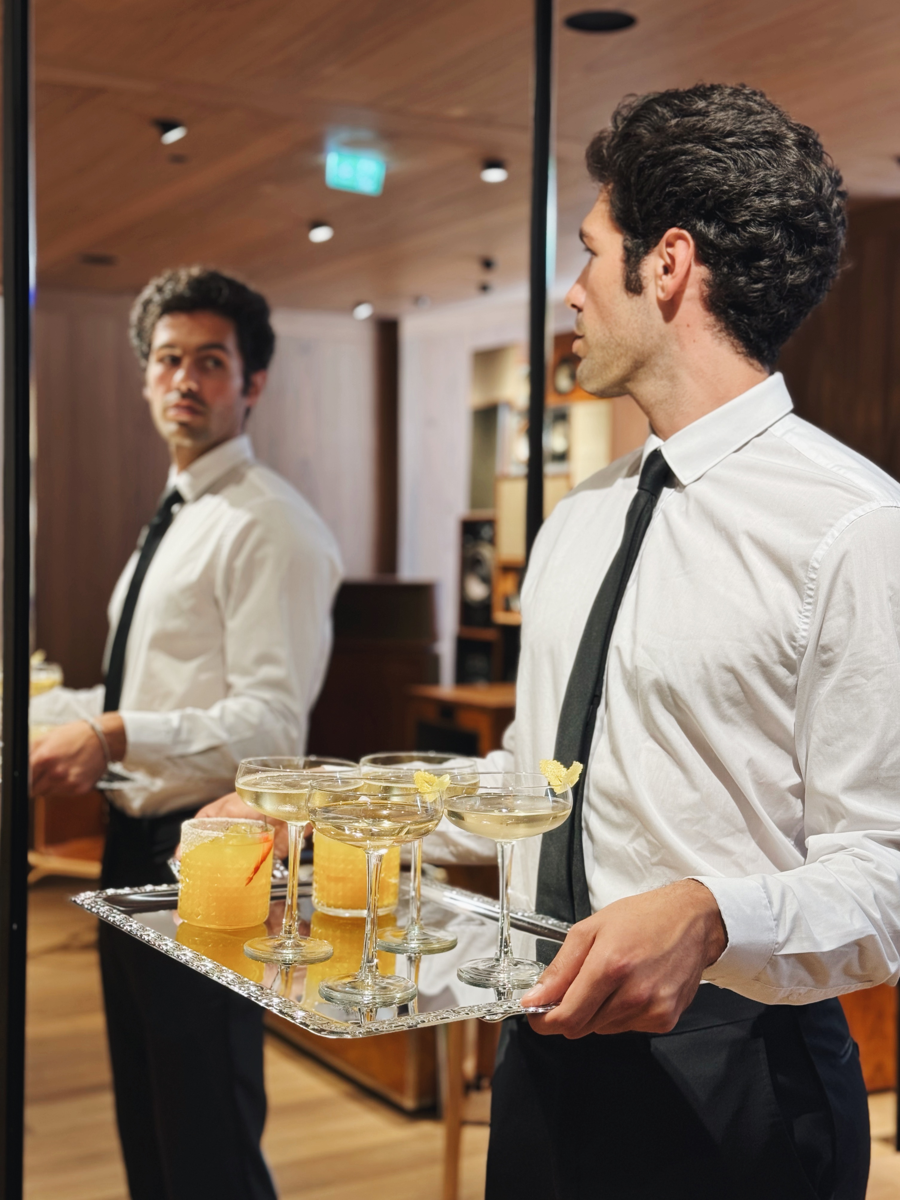 High-End Private Waiter Service For Your Event