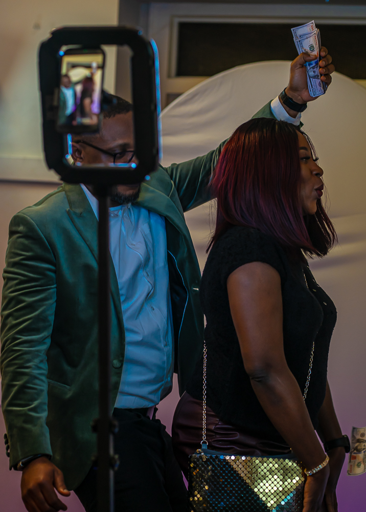Luxury 360 Booth Experience - Slow Motion, Glam Effects & Instant Sharing!