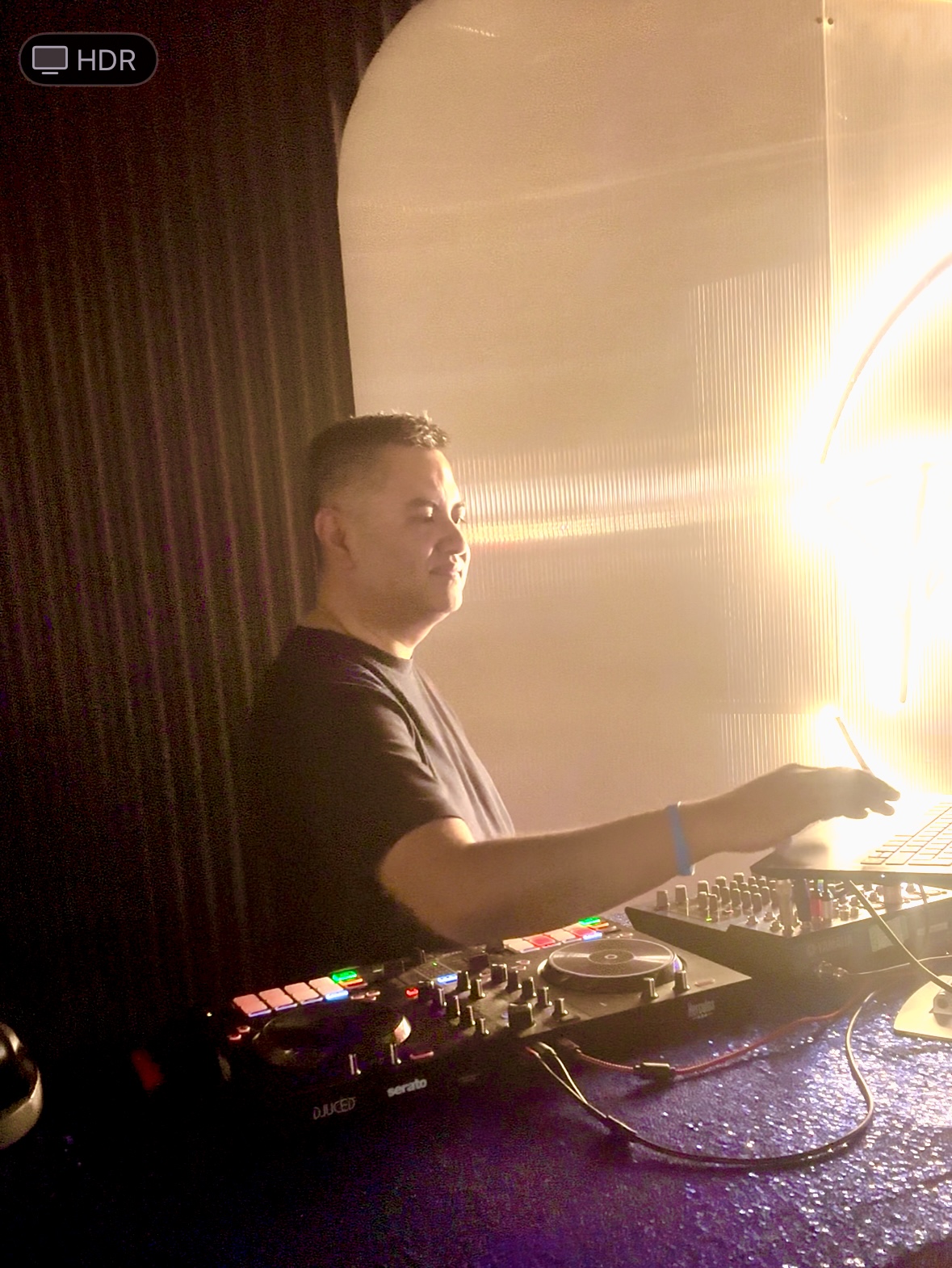 DJ Nav Covering Tracks from 80's Across Music Genres