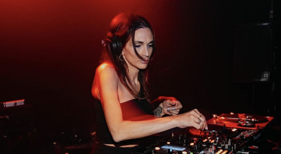 DJ Miss C – Bespoke Music Curation for Unforgettable Events