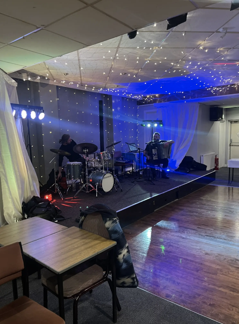 'Are Ye Dancin' Scotland's Most Entertaining Ceilidh Band