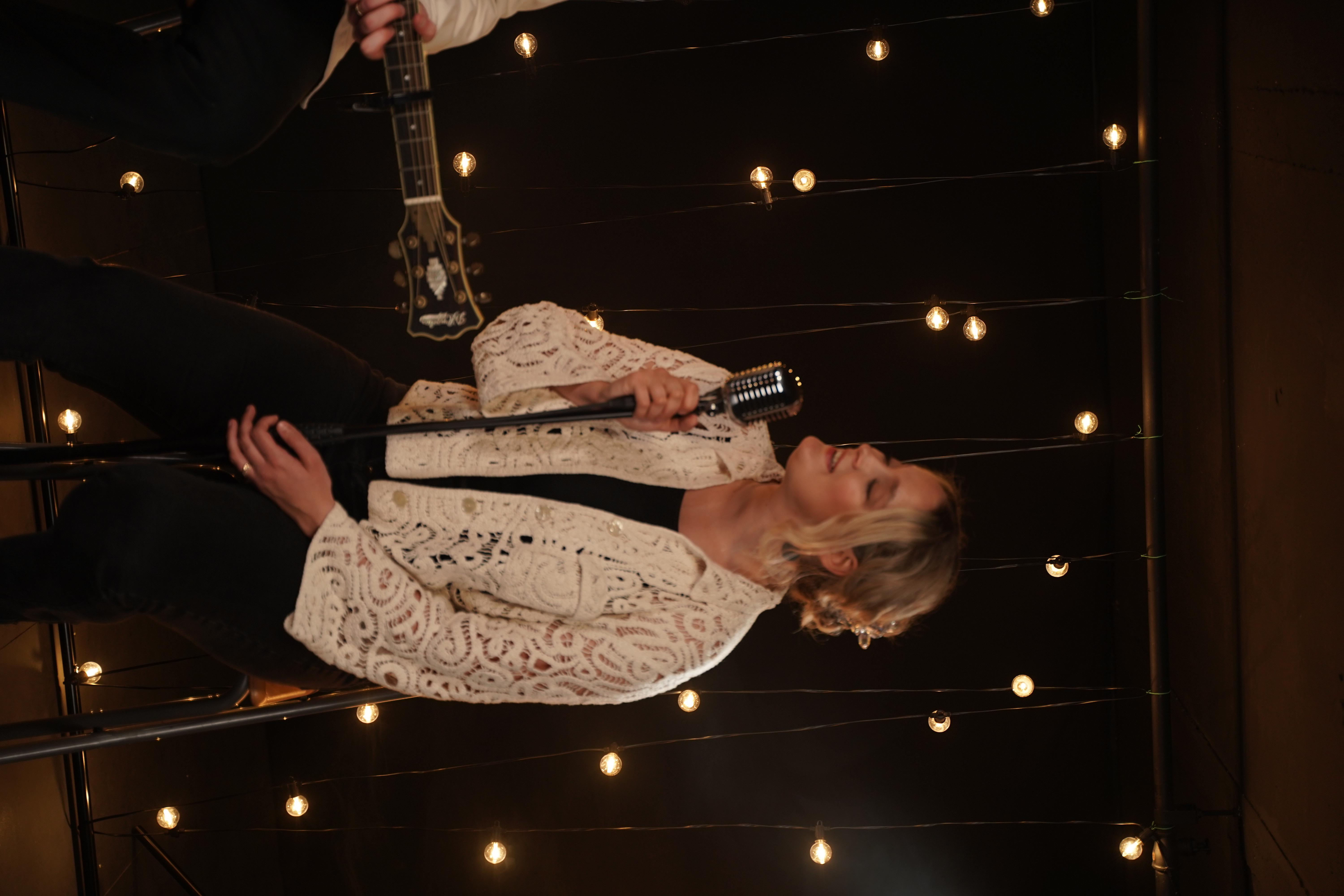 Versatile Vocalist for Your Event - Themed, Stylish or Pure Fun