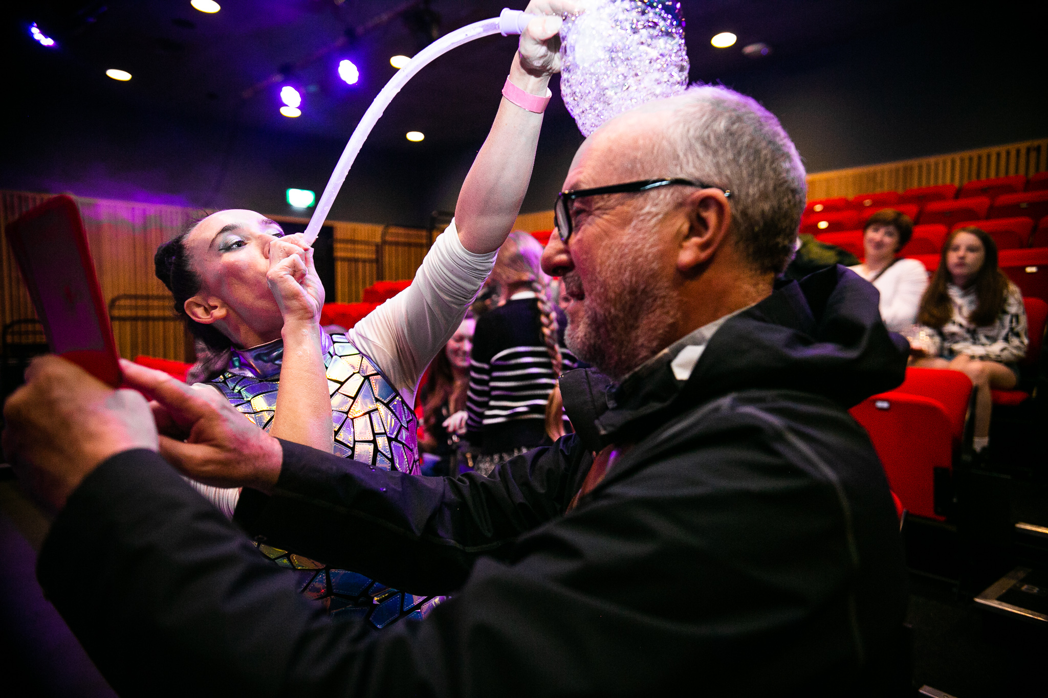 Amazing Bubble Performer For All Events